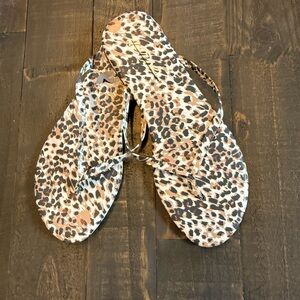 Aerie Animal Print Sandals size 7 nwot